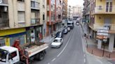 Medio año sin la carretera que partía en dos Oliva