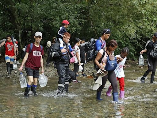 Ya son más de 197.000 migrantes los que cruzaron desde Colombia a Panamá por el tapón del Darién en lo que va del 2024