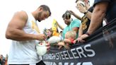 Steelers training camp: Huge turnout for last practice before pads go on