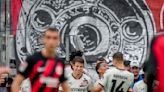 Leverkusen extends unbeaten record to 48 games in 5-1 rout of Frankfurt without suspended Alonso