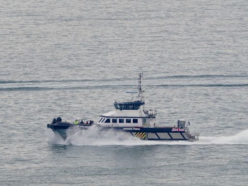 Four migrants die trying to cross English Channel in boat
