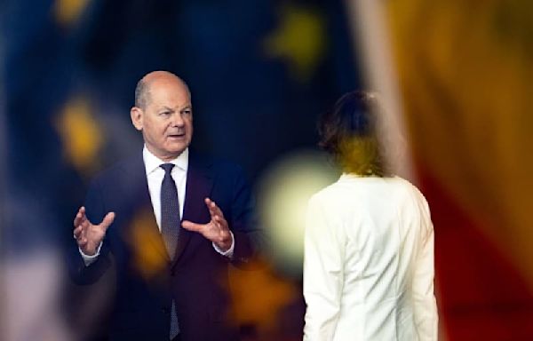 Scholz says budget consultations 'on track' after lower tax estimate