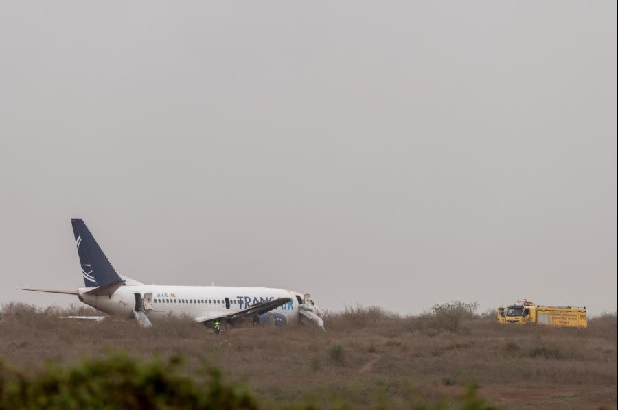 Boeing jet overruns runway on takeoff in Senegal, seriously injuring 4