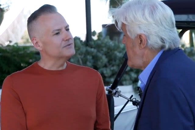 Jay Leno reunites with“ ”former“ Tonight Show” intern Ross Mathews 20 years later on “The Drew Barrymore Show”