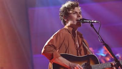 Vance Joy Announces Dream Your Life Away 10th Anniversary Tour