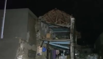 Woman, 2 Granddaughters Killed As 3-Storey Building Collapses In Gujarat