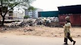 Vendors evicted from Sec 71 mandi, dump stays