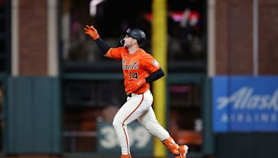 Patrick Bailey hits walk-off home run, Giants beat Pirates 3-0