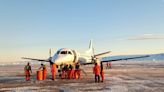 Así fue el momento del aterrizaje de un avión en la base Petrel de la Antártida