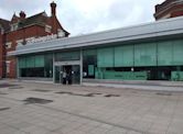 Basingstoke railway station