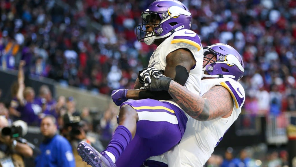 Vikings could be in a wait-and-see approach on the LG position