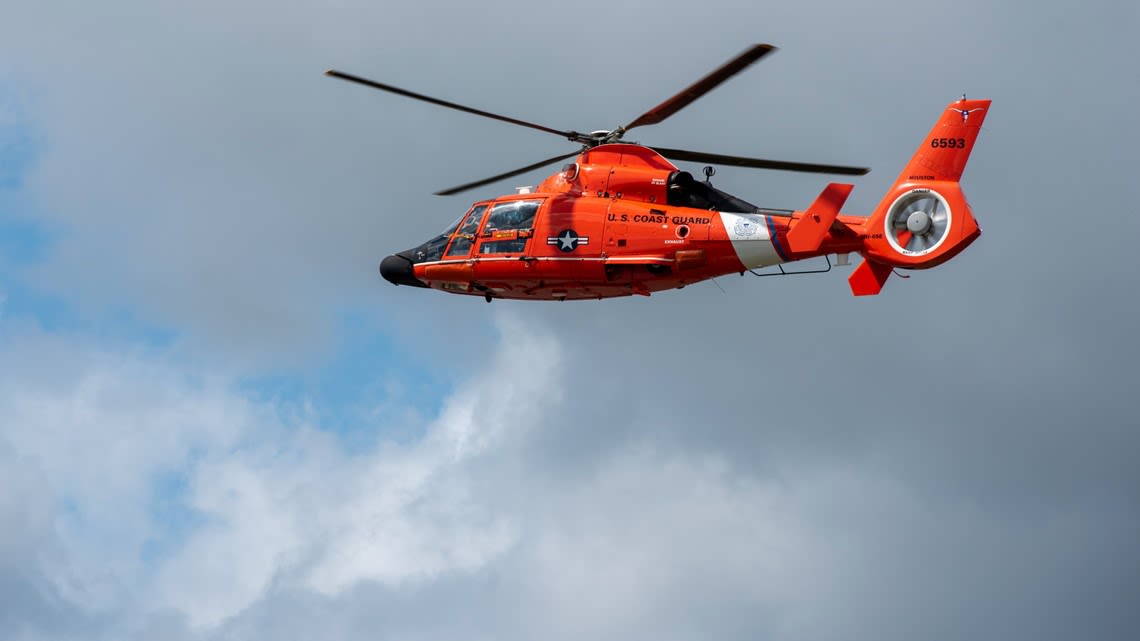 Coast Guard crews rescue 2 divers reported missing near Matagorda on Wednesday
