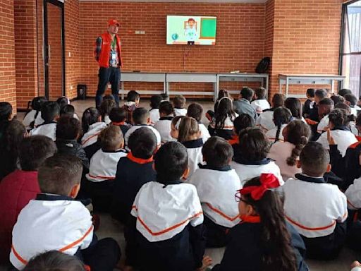 Se cae millonaria licitación del Gobierno Petro para llevar internet a escuelas