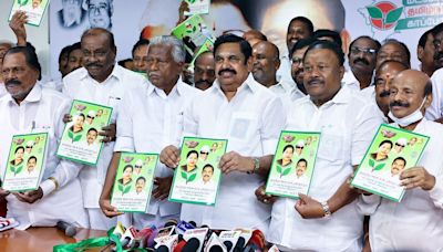 AIADMK reduced to Gounder-Thevar outfits. Unite now or brace for more splits