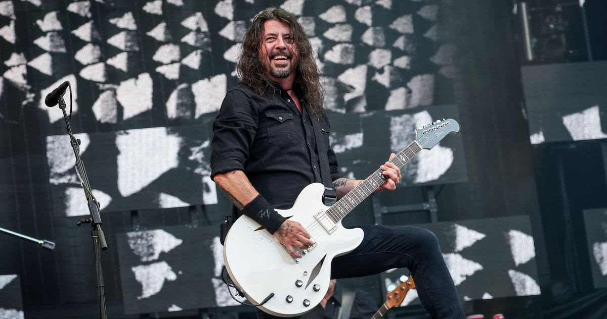 Why Is Dave Grohl Beefing With Taylor Swift?