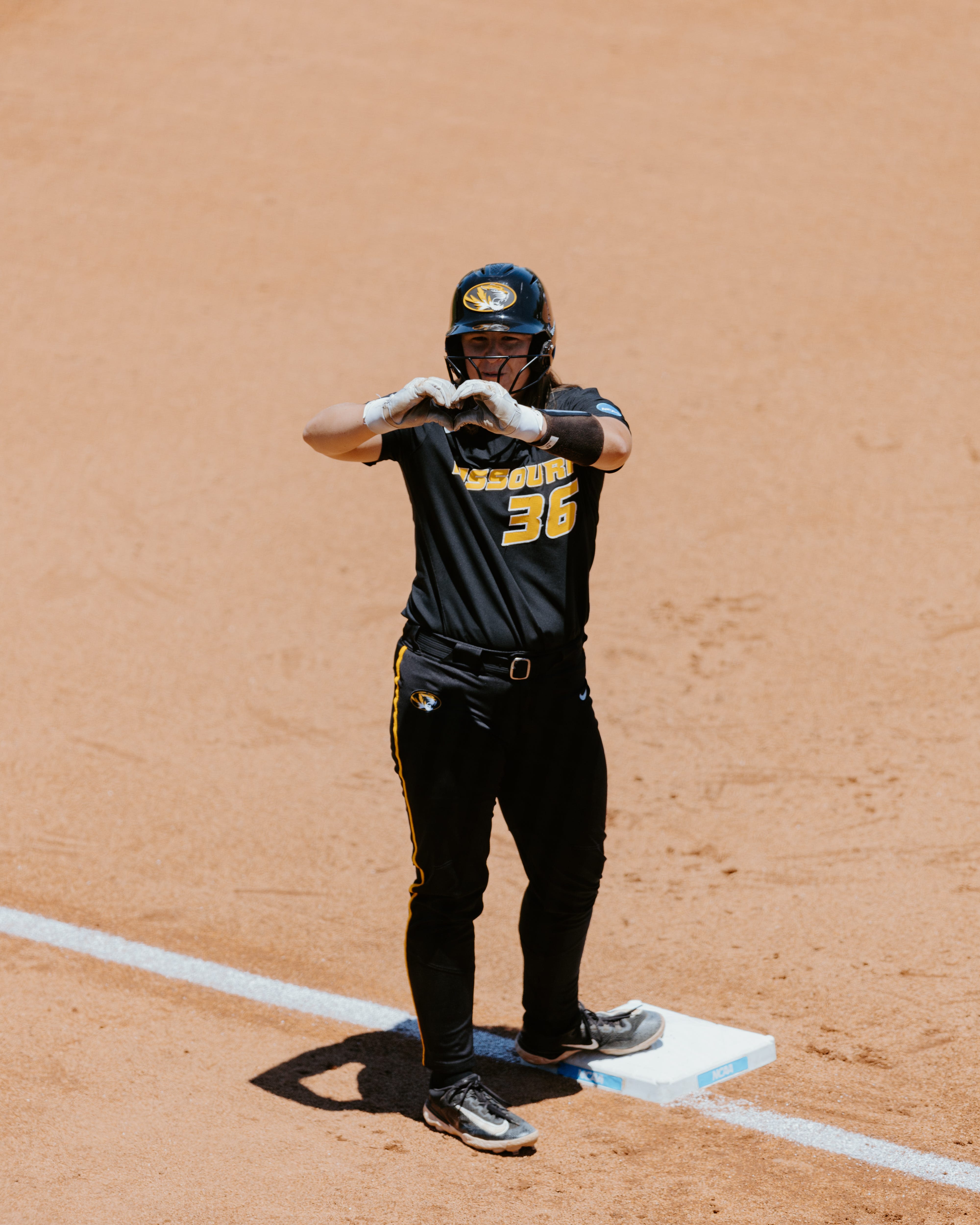 Missouri softball survives elimination again, sets up decider vs Duke in super regional