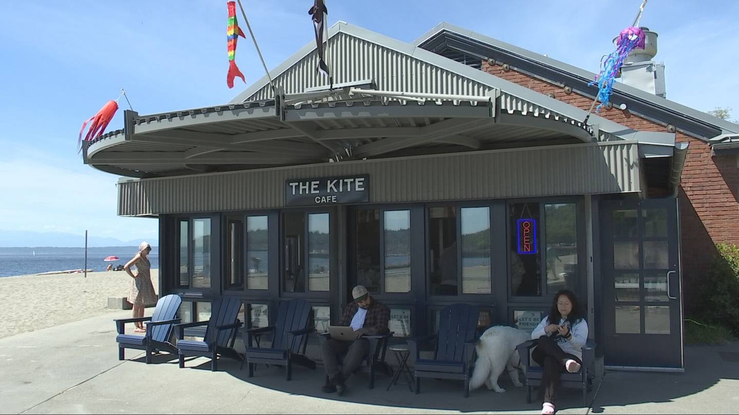 Around the Sound: The Kite Cafe