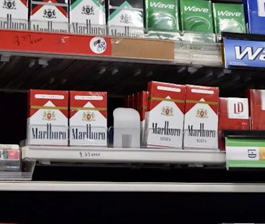 La administración Biden retrasa la prohibición de cigarrillos mentolados