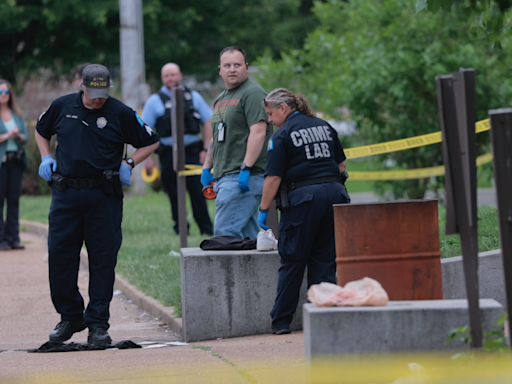 Police kill gunman who shot man near City Hall in St. Louis. Officials fence off area.