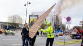 Fire destroys Copenhagen's Old Stock Exchange dating to 1600s, collapsing its dragon-tail spire | Texarkana Gazette