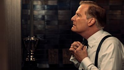 Jeff Daniels Had Fun Going “Larger Than Life” for Netflix’s A Man in Full