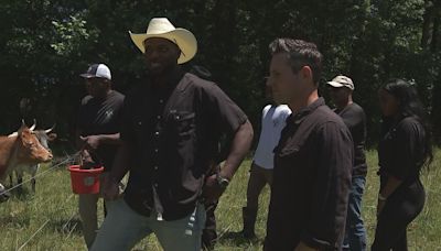 Falcons linebacker Lorenzo Carter’s family farm gives him purpose off the football field