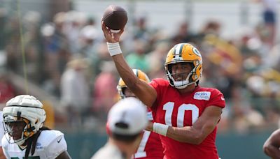 Packers training camp practice highlights; Anders Carlson, Greg Joseph battle wind, Jordan Love looks sharp, Josh Jacobs returns: Recap