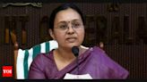 En route to landslide-hit Wayanad, Kerala health minister Veena George injured in road accident | Kochi News - Times of India