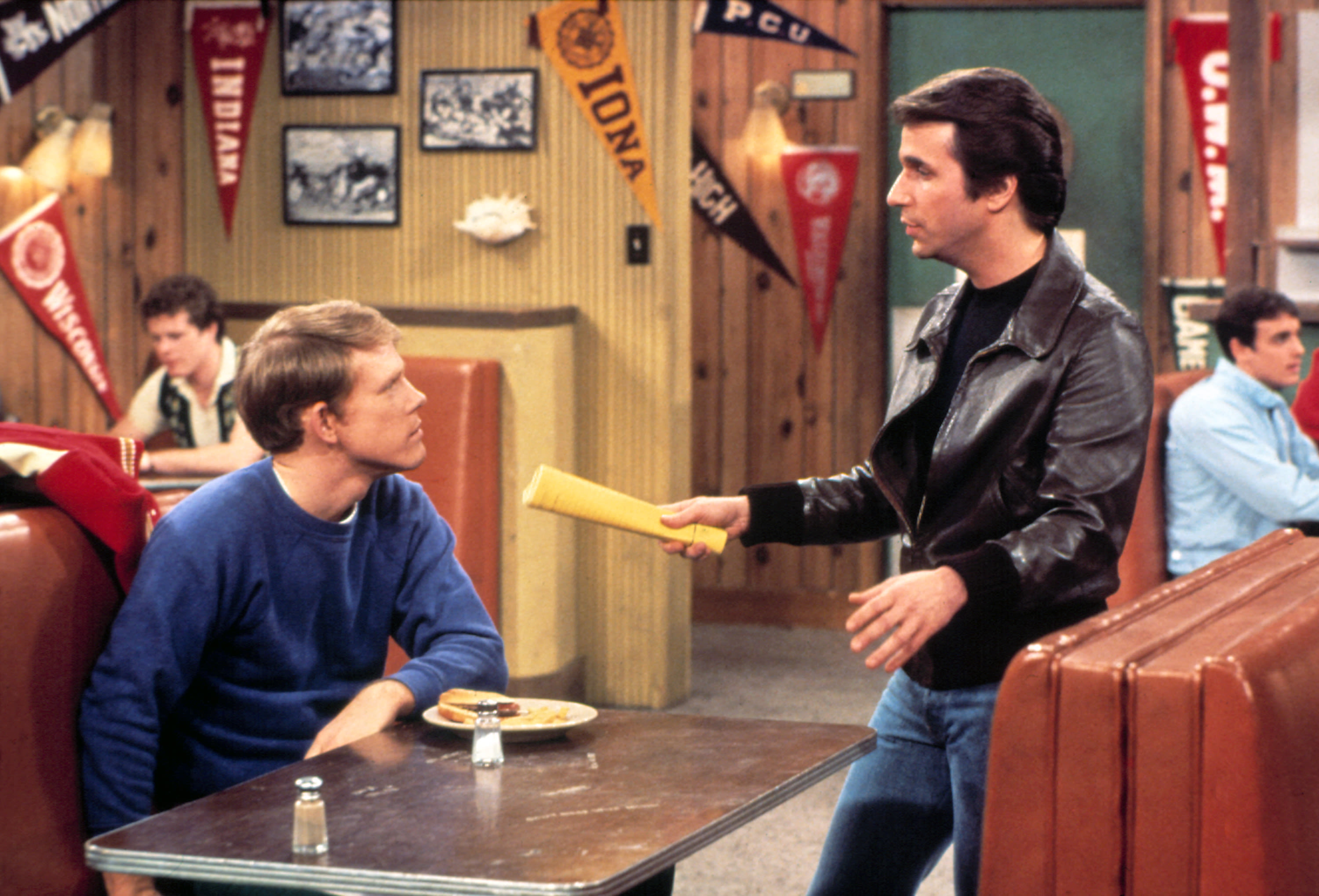 Emmys Preview: ‘Happy Days,’ ‘SNL,’ ‘The West Wing’ Cast Reunions and Jelly Roll’s ‘In Memoriam’ Performance