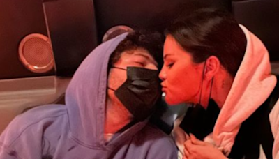 Selena Gomez Enjoys Romantic Weekend At Disneyland With Boyfriend Benny Blanco