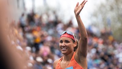 Olympic dreams, Des Moines homecoming on display for Lolo Jones at Drake Relays