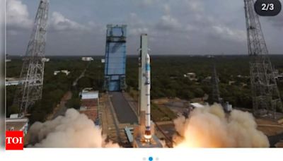 ISRO confirms re-entry of PSLV-C37 rocket in Earth's atmosphere after 7 years in orbit - Times of India