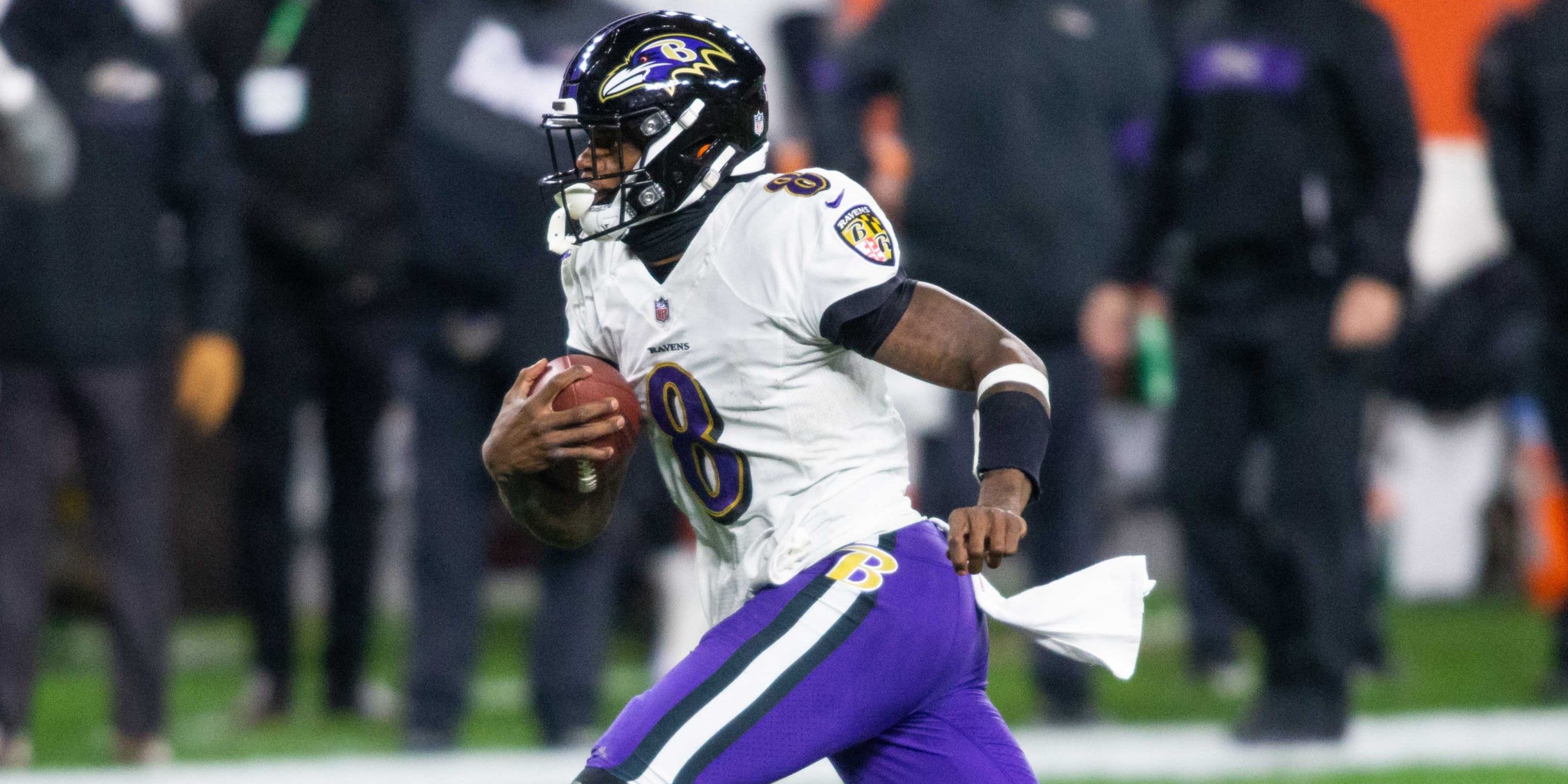 Former All-Pro Running Back Believes Lamar Jackson is Unfairly Criticized