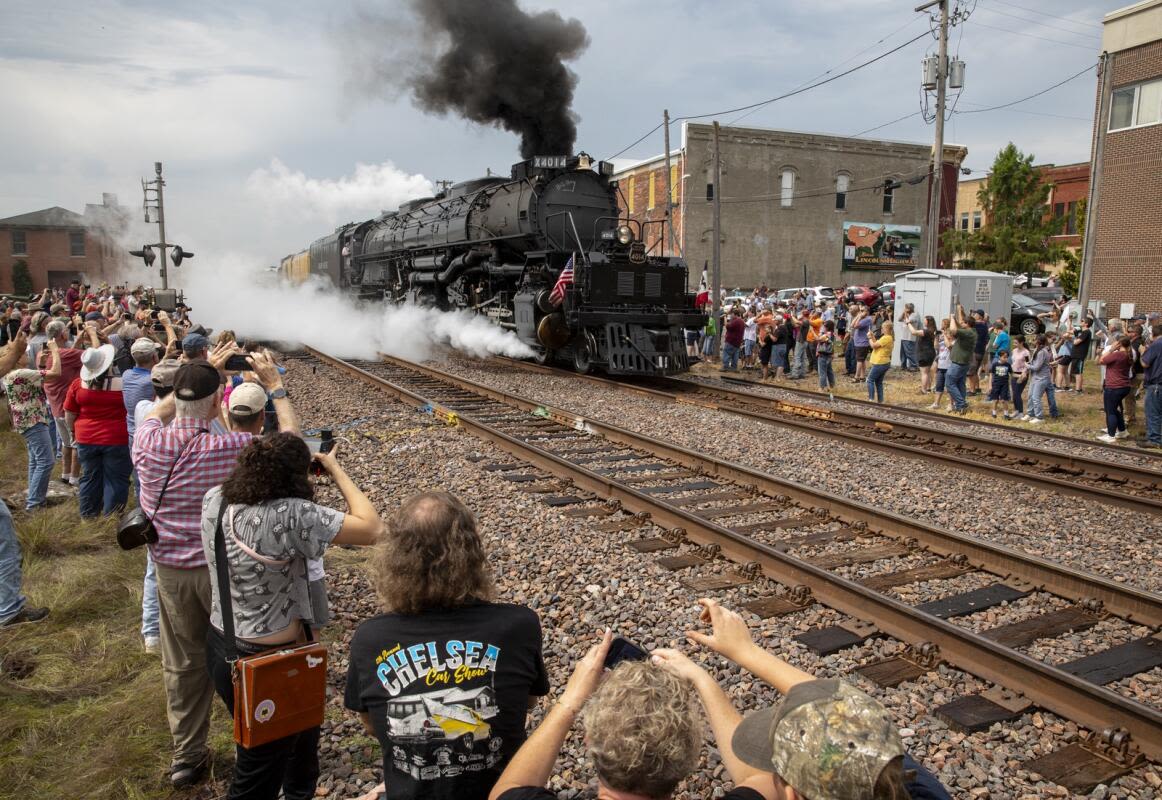 Historic steam engine passes through Belle Plaine Thursday