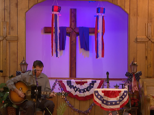 Resurrection Church celebrates America - WBBJ TV