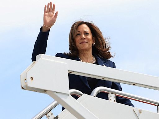 Kamala Harris to attend Rep. Sheila Jackson Lee's funeral in Texas