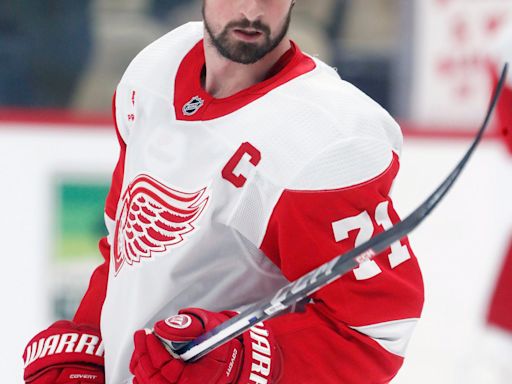 Dylan Larkin: Detroit Red Wings will be driven by hunger, anger, hurt after playoffs miss