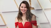 ¿Boda a la vista? Jennifer Garner luce un misterioso anillo