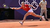 Krejcikova escapa de las garras de una brava Sorribes