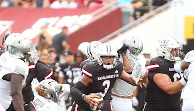 UMass football suffers heavy road loss against Buffalo