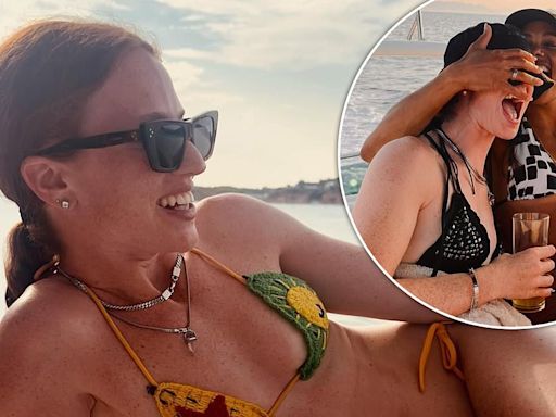 Bikini-clad Jess Glynne cosies up to girlfriend Alex Scott in Ibiza