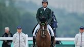 Jinete brasileño recibe advertencia por el trato hacia su caballo durante los Juegos Olímpicos