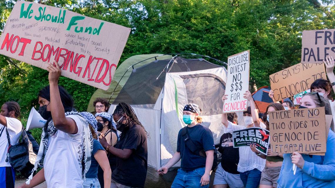 ‘It’s just gonna hurt people’: Possible NC mask ban raises concerns in Charlotte