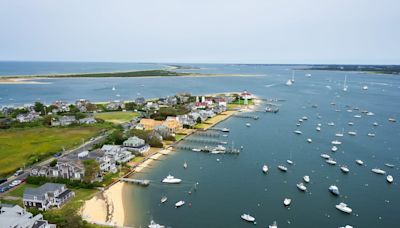 Your Official Travel Guide to Nantucket