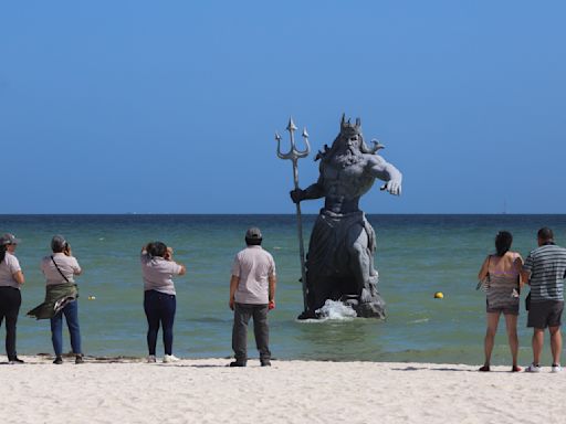 Los problemas de un dios griego en aguas mayas del Golfo de México