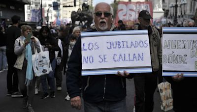 La angustia de los jubilados frente al Congreso: del “no me acuerdo lo que es comer carne” a medicarse “cuando se puede”