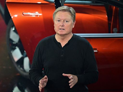 Henrik Fisker drops salary to $1 to keep Fisker Inc. bankruptcy case alive