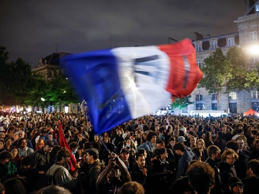 La izquierda francesa y Macron dan la sorpresa y relegan a la ultraderecha al tercer lugar