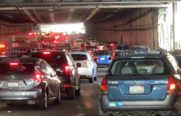 Injury crash on eastbound Bay Bridge snarls traffic out of San Francisco