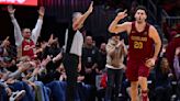 Merrill anota 27 puntos, por Cavs, que derrotan 124-116 a Jazz